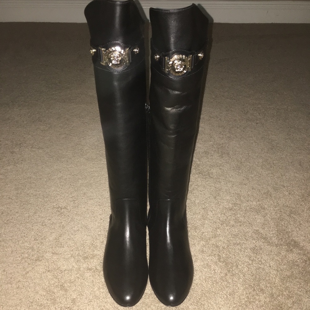 Brand New Versace Black Leather Boots